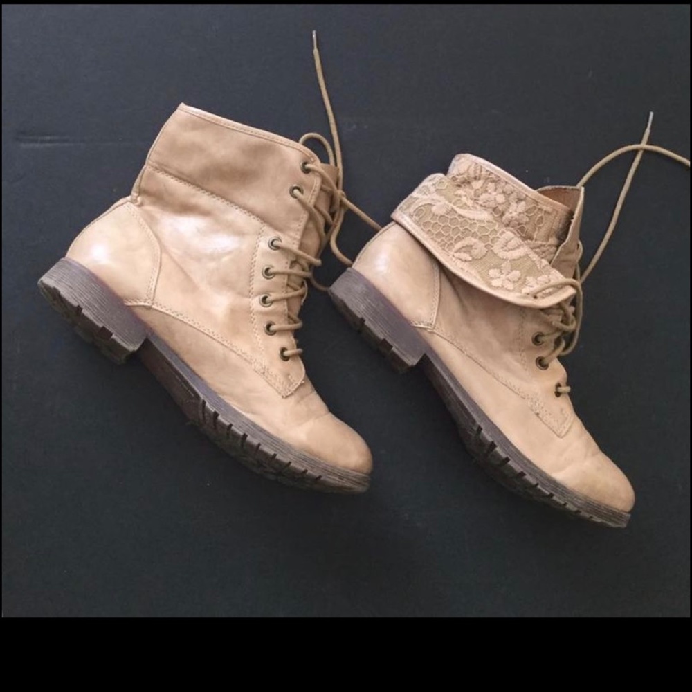 ROCK & CANDY by ZiGi Tan Double Laced Ankle Laced-Up Booties women size 10